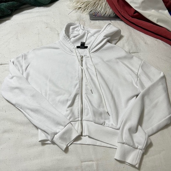 F21 CROPPED HOODIE - Picture 1 of 3
